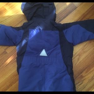LL Bean snow suit. Size 4T.